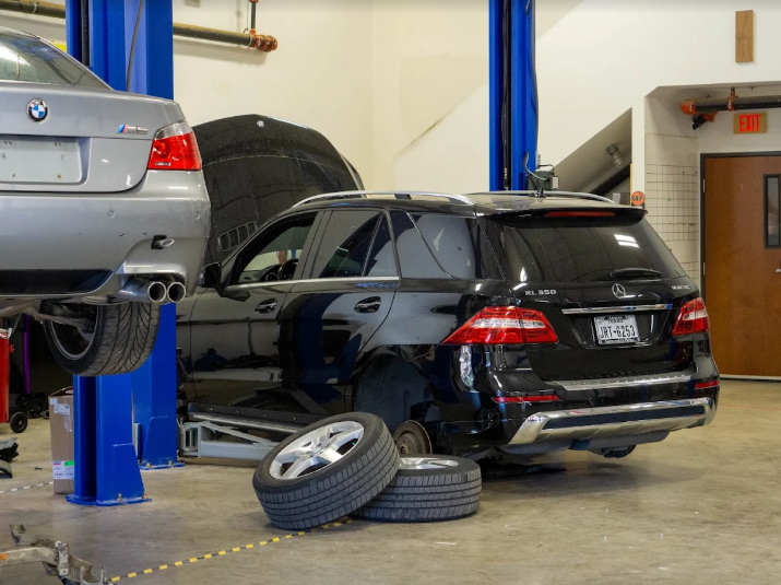 how do i contact volkswagen customer service in Cedar Park, Texas